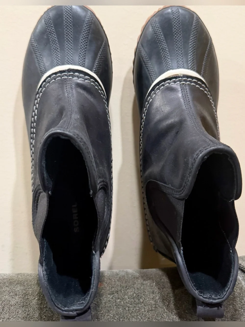 Black Chelsea Duck Boots with Gum Sole